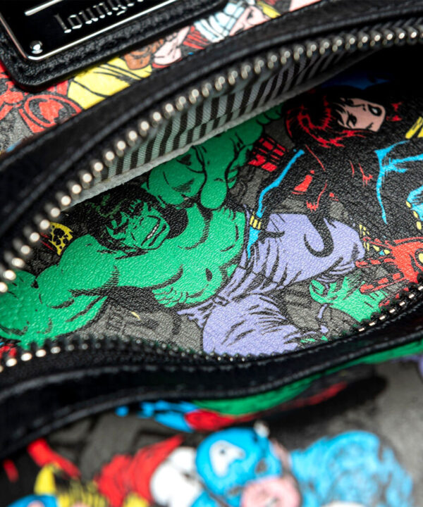 Mochila Marvel Loungefly 26cm - Imagen 3
