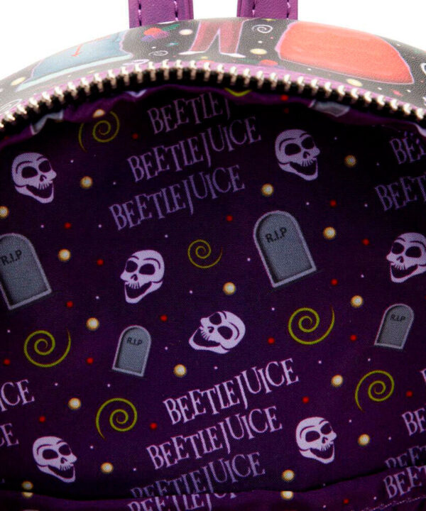 Mochila Beetlejuice Loungefly 25cm - Imagen 5