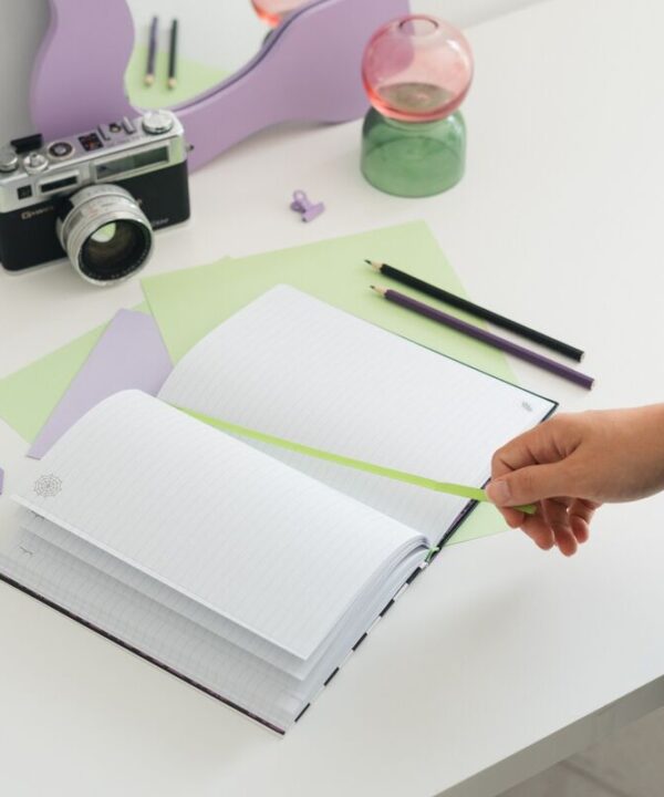 Cuaderno A5 premium Beetlejuice - Imagen 5